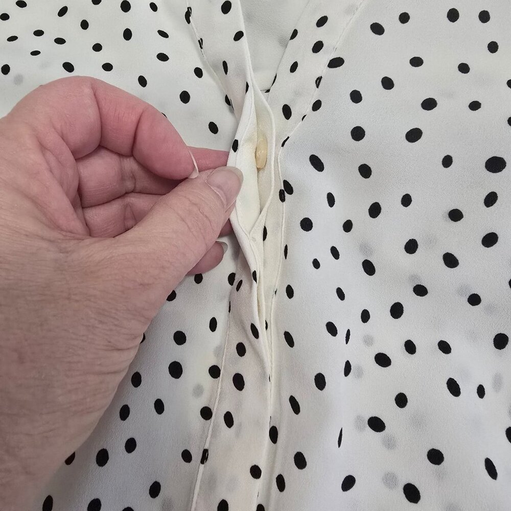Talbots Women's 2x White Black Polka Dot Blouse Flowy Business Professional - Picture 8 of 9